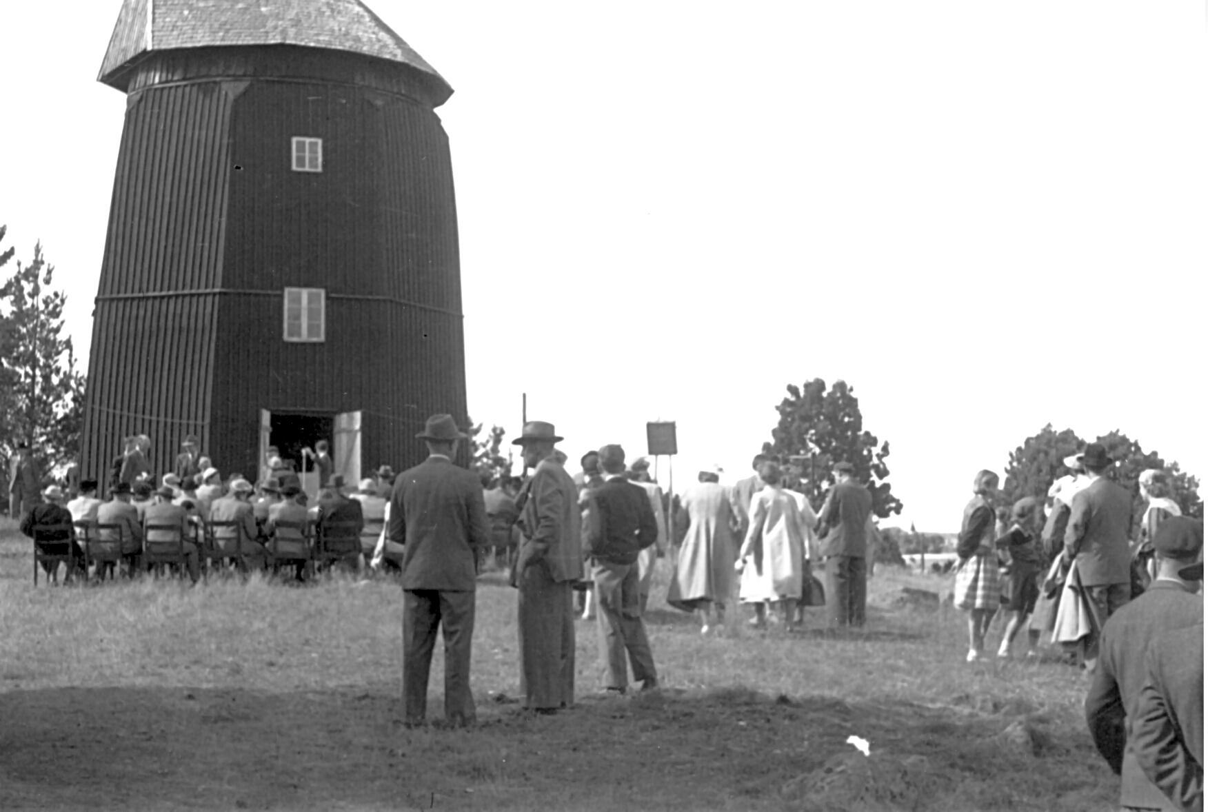 Väderkvarnen i Ekeby, invigningsfest, ca 1960?